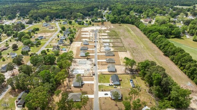 121 Claude Street, La Grange, NC 28551