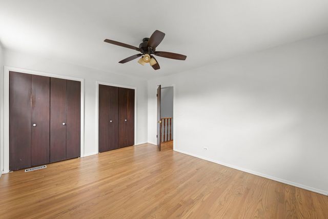 1302 Coolidge Avenue, Wheaton, IL 60189