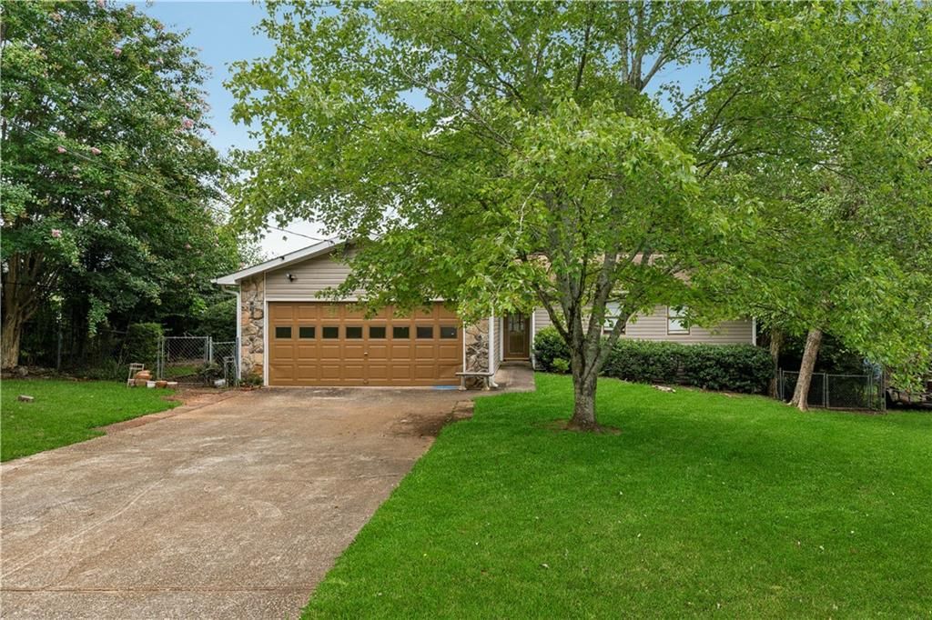 2605 Silver Cliff Drive, Duluth, GA 30096