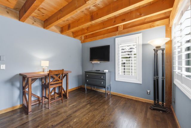 42 Nason Road, Hampton Falls, NH 03844