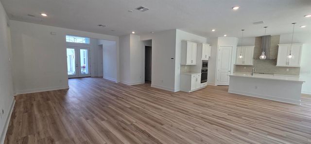 8213 GOLDEN BEACH COURT, Parrish, FL 34219