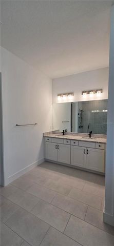 8213 GOLDEN BEACH COURT, Parrish, FL 34219