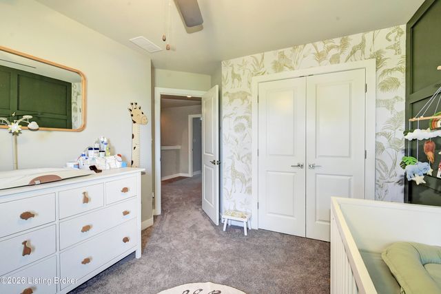 9204 Fox Chase Rd, Louisville, KY 40228