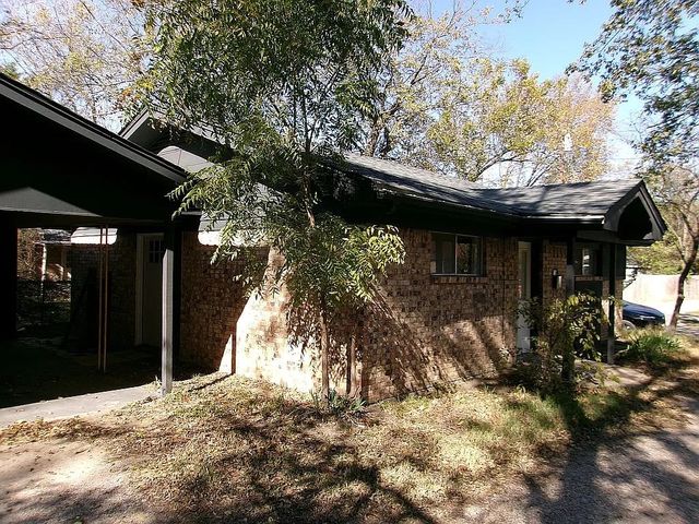 1711 Ash Street, Commerce, TX 75428