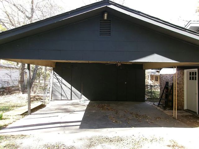 1711 Ash Street, Commerce, TX 75428