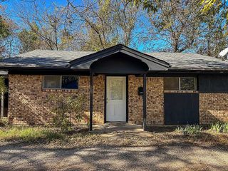 1711 Ash Street, Commerce, TX 75428