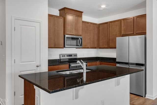 2018 Rockface Way, Durham, NC 27703