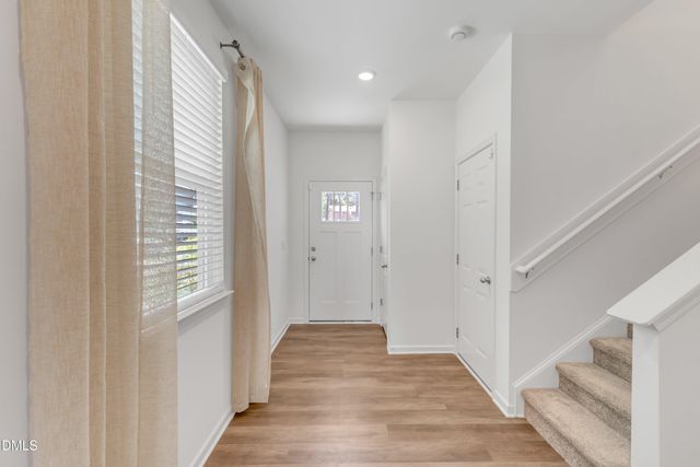 2018 Rockface Way, Durham, NC 27703