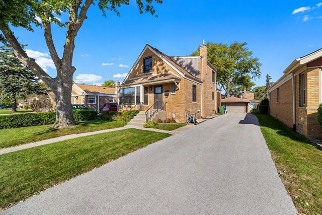 2928 W 98th Street, Evergreen Park, IL 60805