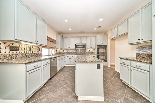 13010 Banning, Victorville, CA 92392