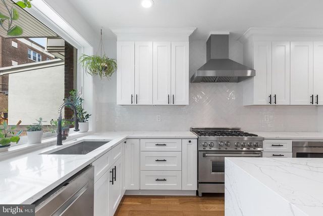 4638 LOCUST ST, Philadelphia, PA 19139