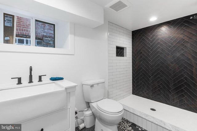 4638 LOCUST ST, Philadelphia, PA 19139