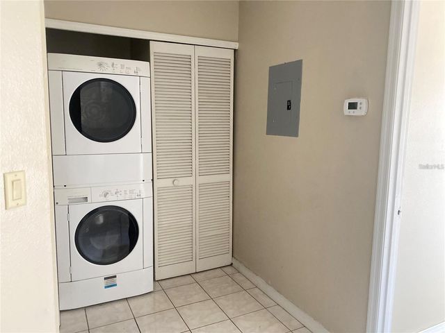 3204 SABAL PALMS COURT B, Kissimmee, FL 34747