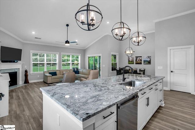 201 Hoss Trail, Greenville, SC 29615