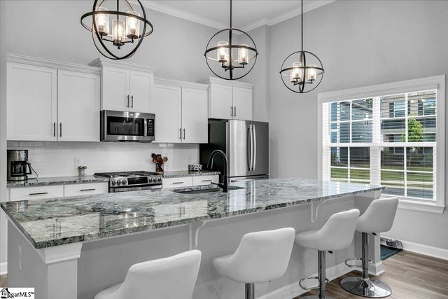 201 Hoss Trail, Greenville, SC 29615