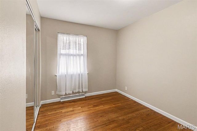 1323 Samoa Drive, St Louis, MO 63126