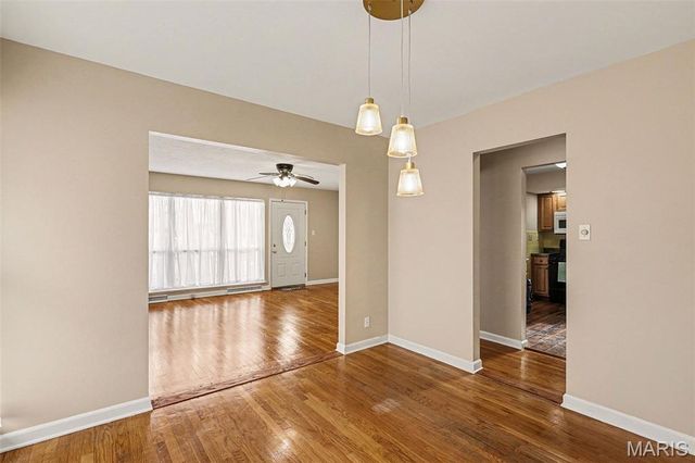 1323 Samoa Drive, St Louis, MO 63126