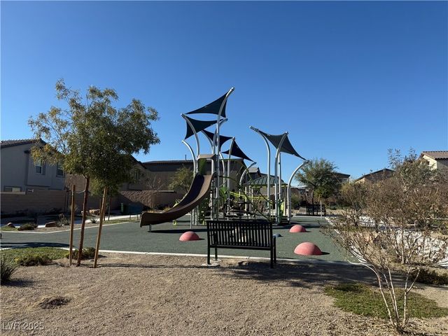 5647 Mesa Sedona Street, North Las Vegas, NV 89081