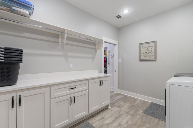 1715 Lainey Drive, Conway, AR 72034