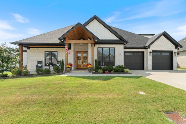 1715 Lainey Drive, Conway, AR 72034