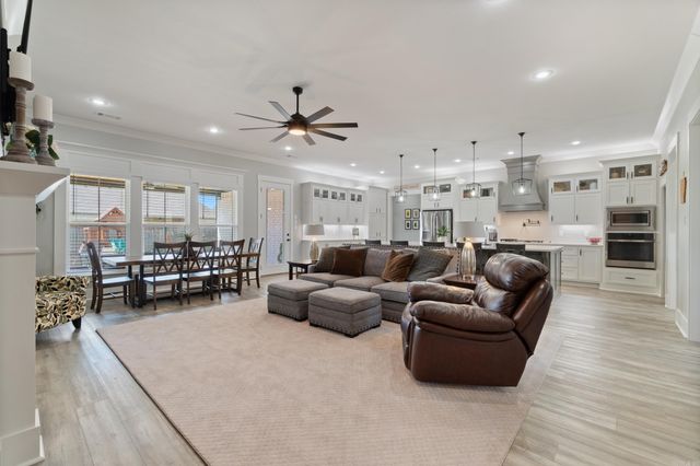 1715 Lainey Drive, Conway, AR 72034