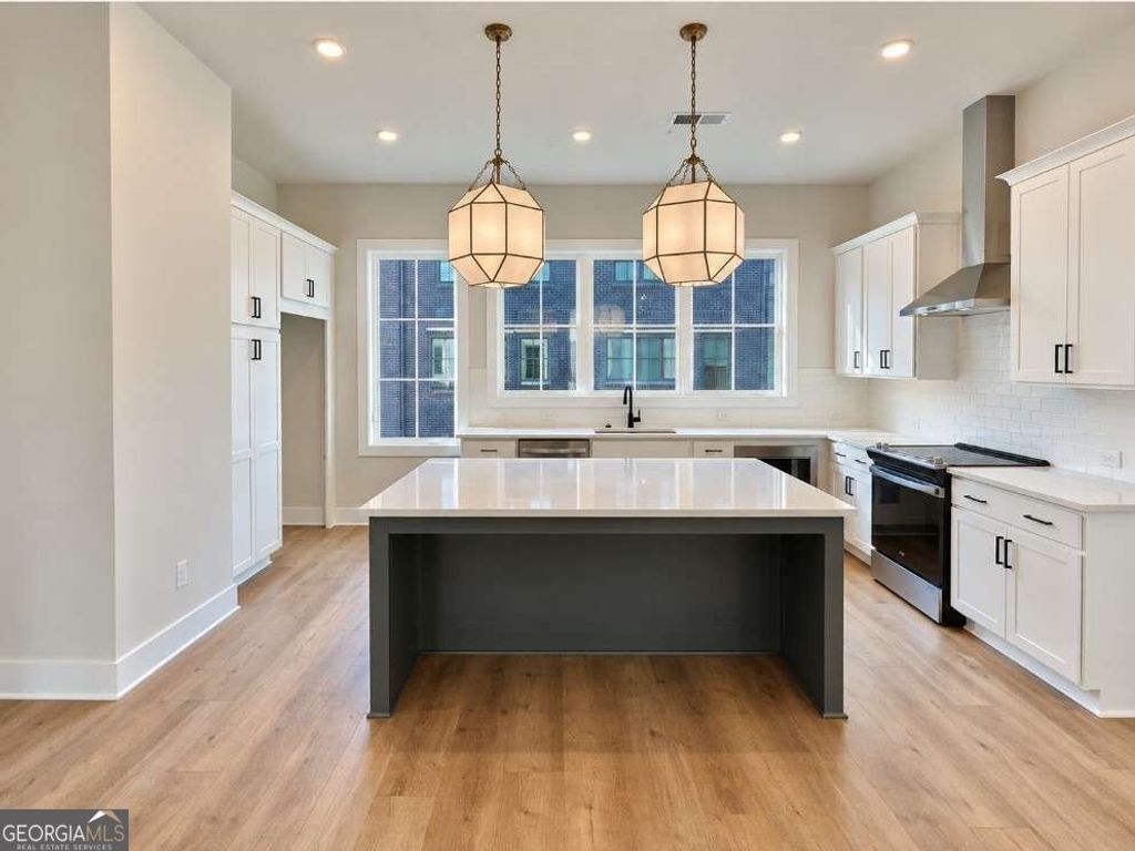 2628 Mackintosh Court 17, Brookhaven, GA 30319 — exterior
