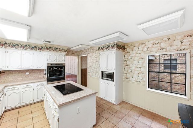 771 Mary Preiss Drive, New Braunfels, TX 78132