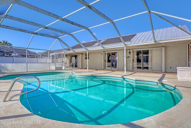 3337 Meadowridge Drive, Melbourne, FL 32901