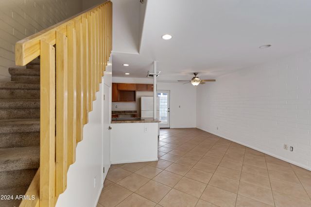 2021 S Granada Drive Apt 10, Tempe, AZ 85282
