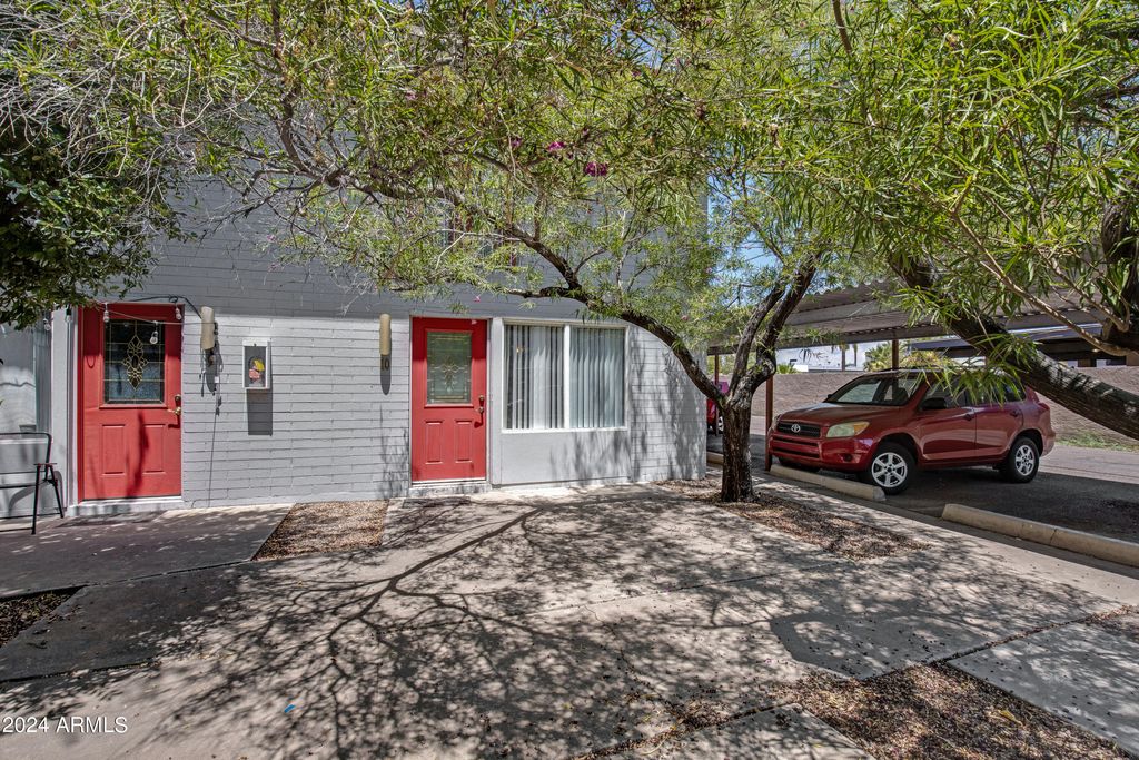 2021 S Granada Drive Apt 10, Tempe, AZ 85282