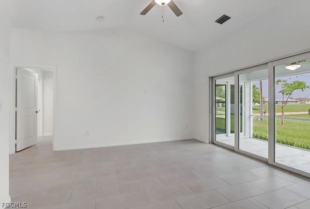 3828 NW 46th LN, Cape Coral, FL 33993