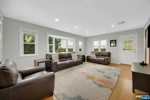 237 North Avenue, Wood Ridge, NJ 07075