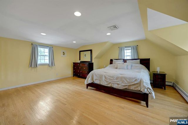 237 North Avenue, Wood Ridge, NJ 07075