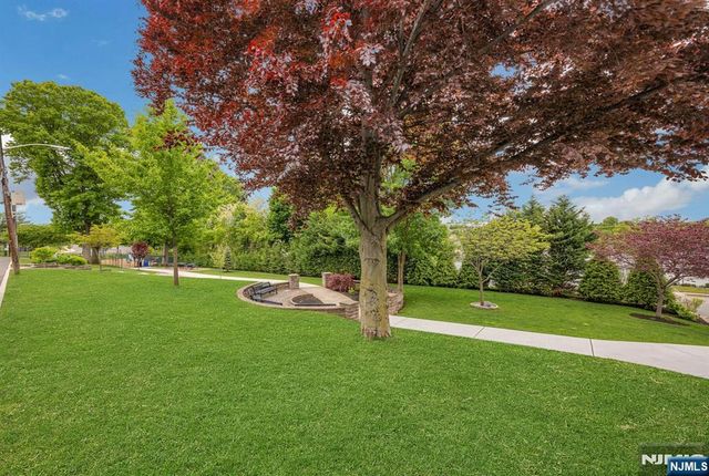 237 North Avenue, Wood Ridge, NJ 07075