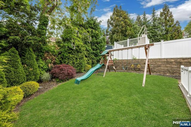 237 North Avenue, Wood Ridge, NJ 07075