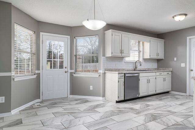 7174 Dana Michelle Lane, Birchwood, TN 37308