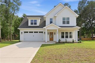 228 Telluride Court, Aberdeen, NC 28315