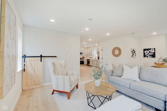67 S Tresslar Avenue, Bargersville, IN 46106