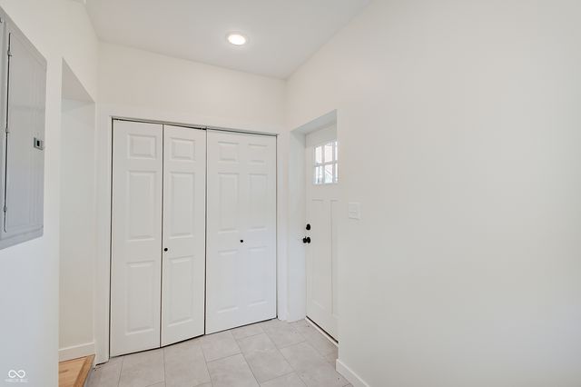 67 S Tresslar Avenue, Bargersville, IN 46106