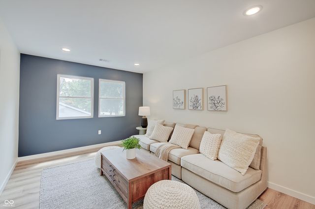 67 S Tresslar Avenue, Bargersville, IN 46106