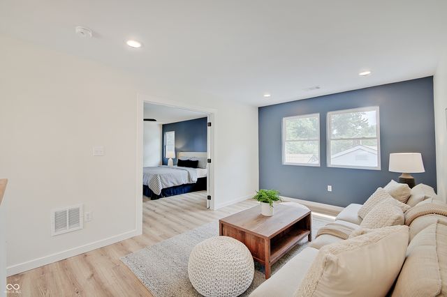 67 S Tresslar Avenue, Bargersville, IN 46106