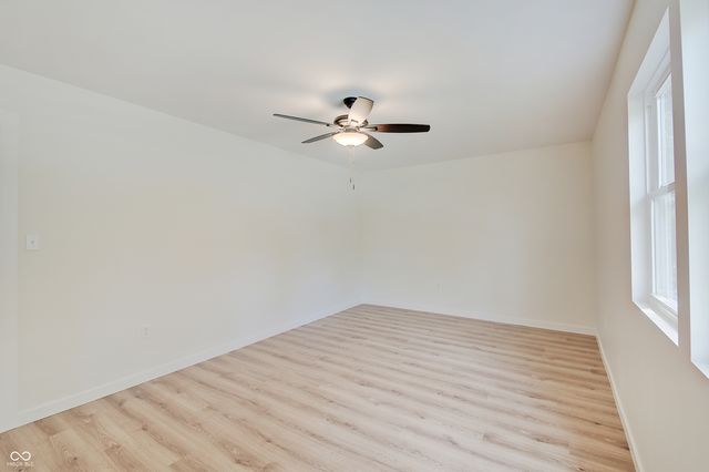 67 S Tresslar Avenue, Bargersville, IN 46106