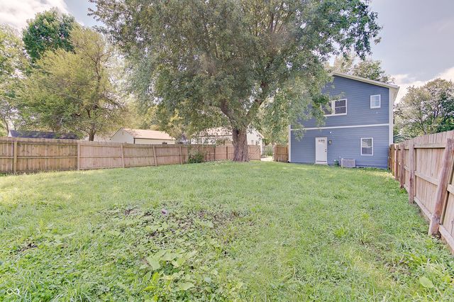 67 S Tresslar Avenue, Bargersville, IN 46106
