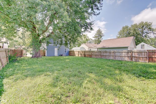 67 S Tresslar Avenue, Bargersville, IN 46106