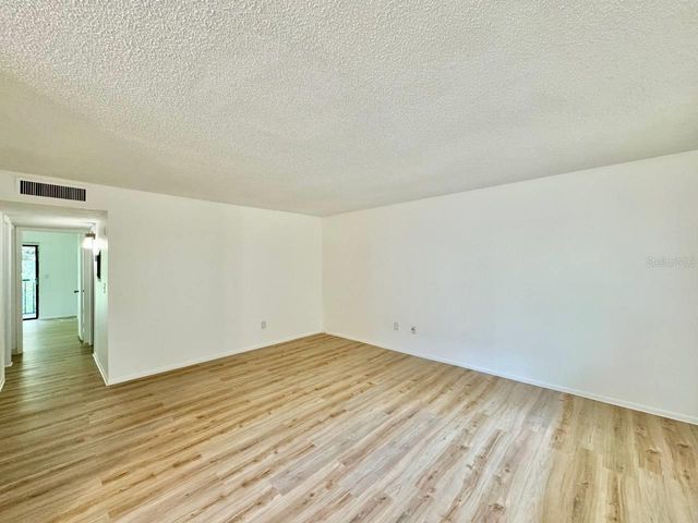 11703 RAINTREE VILLAGE BOULEVARD C, Tampa, FL 33617