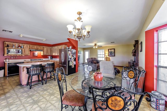 4297 Bayou Black Dr, Houma, LA 70360