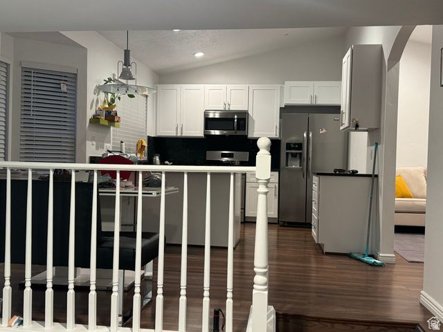 6022 S PARK WOOD W DR, Kearns, UT 84118