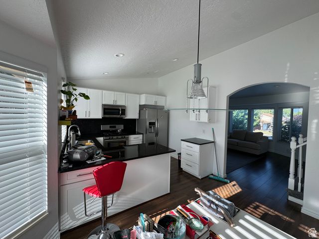 6022 S PARK WOOD W DR, Kearns, UT 84118