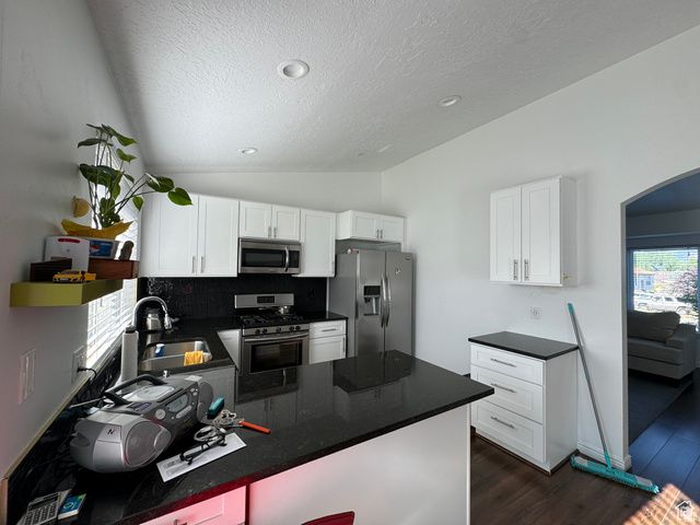 6022 S PARK WOOD W DR, Kearns, UT 84118