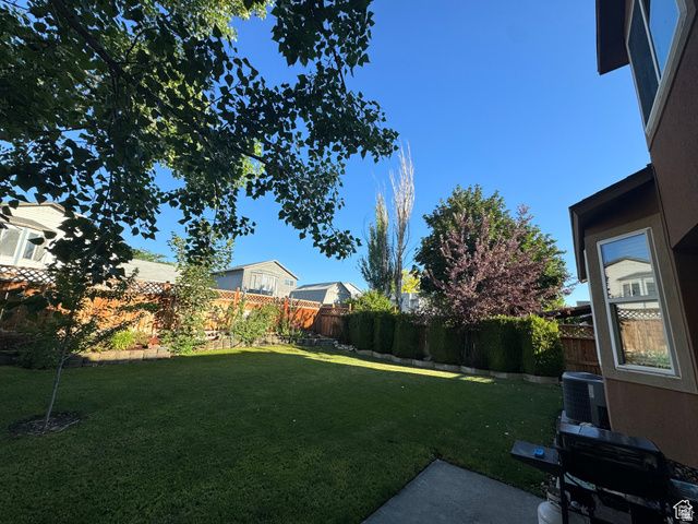 6022 S PARK WOOD W DR, Kearns, UT 84118